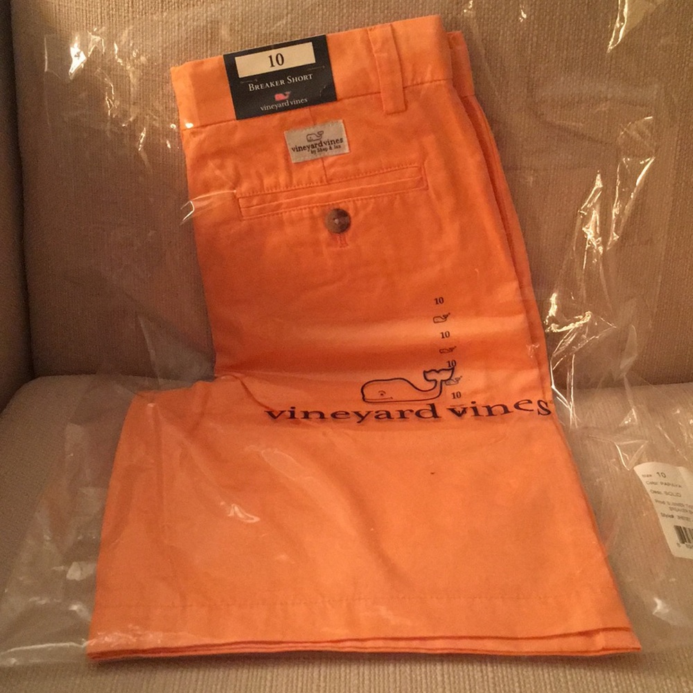 Vineyard Vines NWT boys orange size 8 shorts - Picture 4 of 4